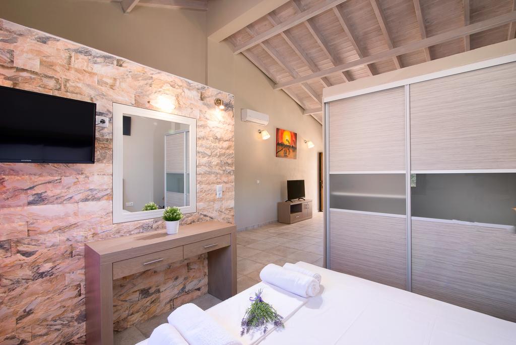 Olive Land Villas Limenaria  Bilik gambar